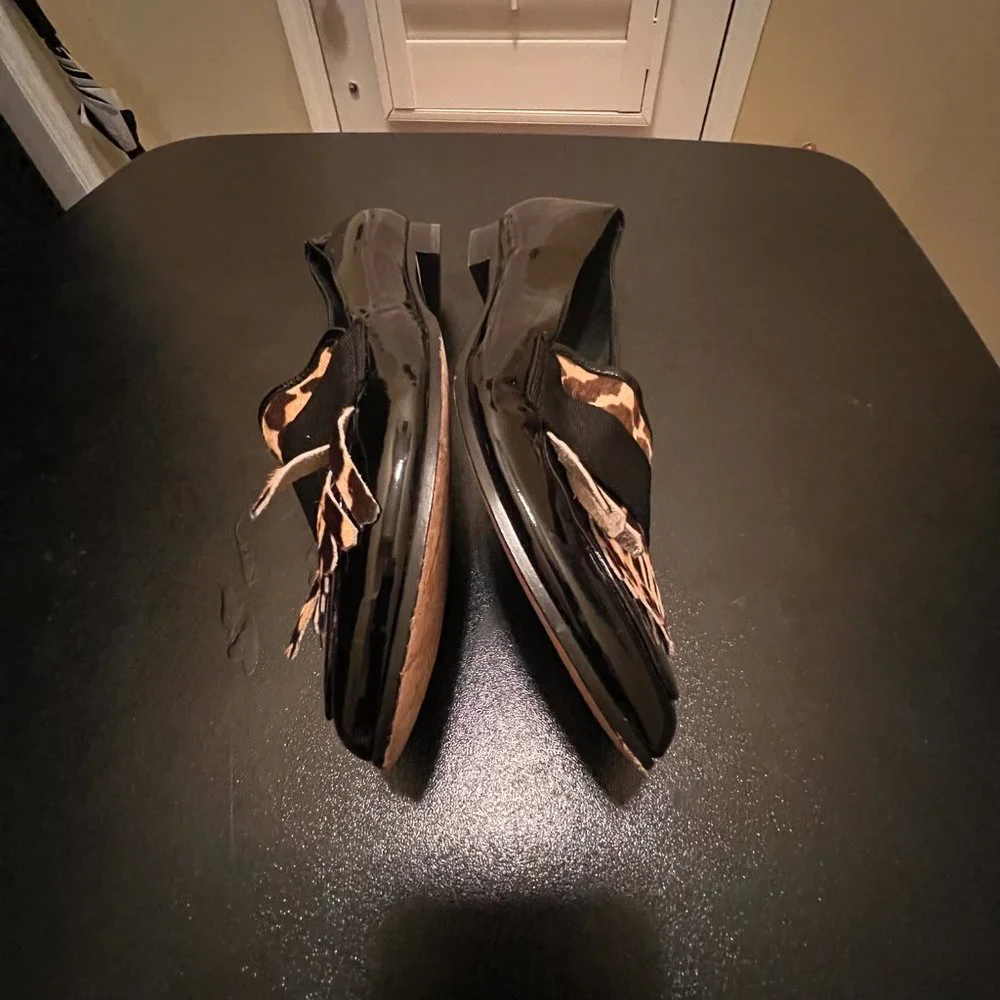 Kate Spade size 8.5  Cayle leopard print fringe patent leather flats